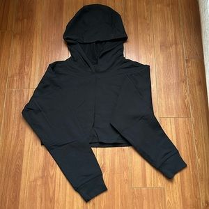 [New] Lululemon cropped hoodie